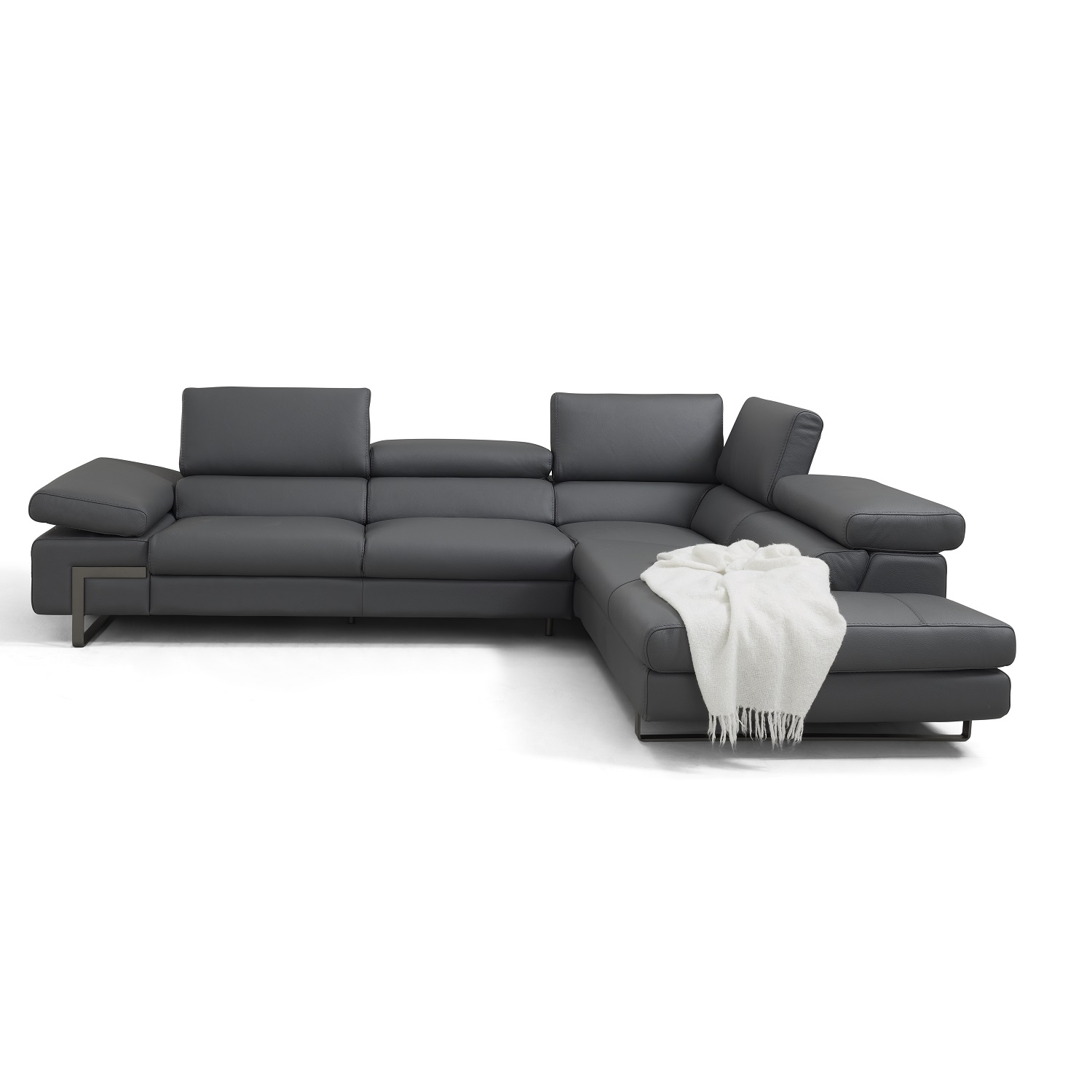 TUCKER Sectional